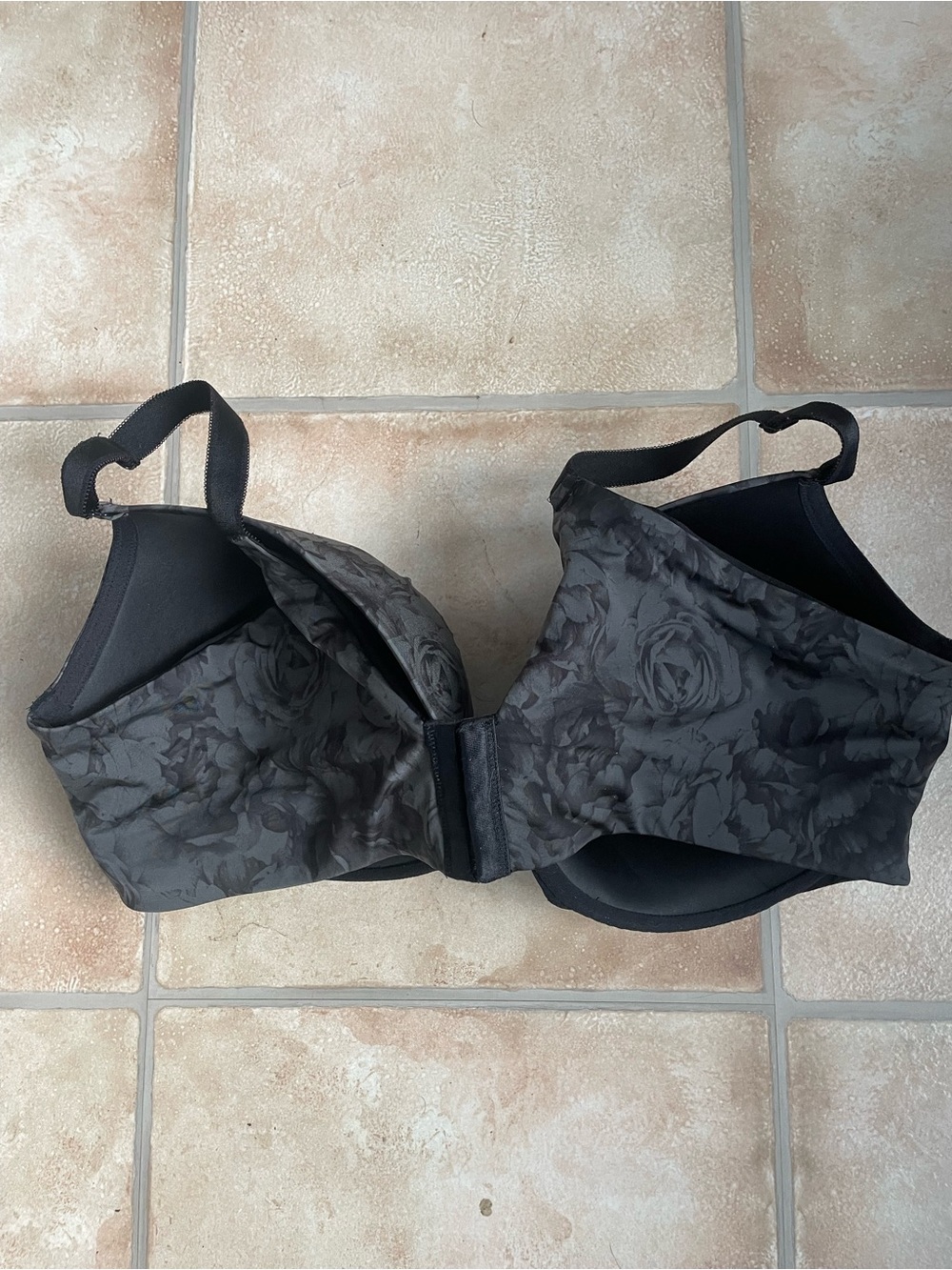 Torrid Curve black gray lace full coverage wide back straps underwire bra; 44DDD - Picture 4 of 6